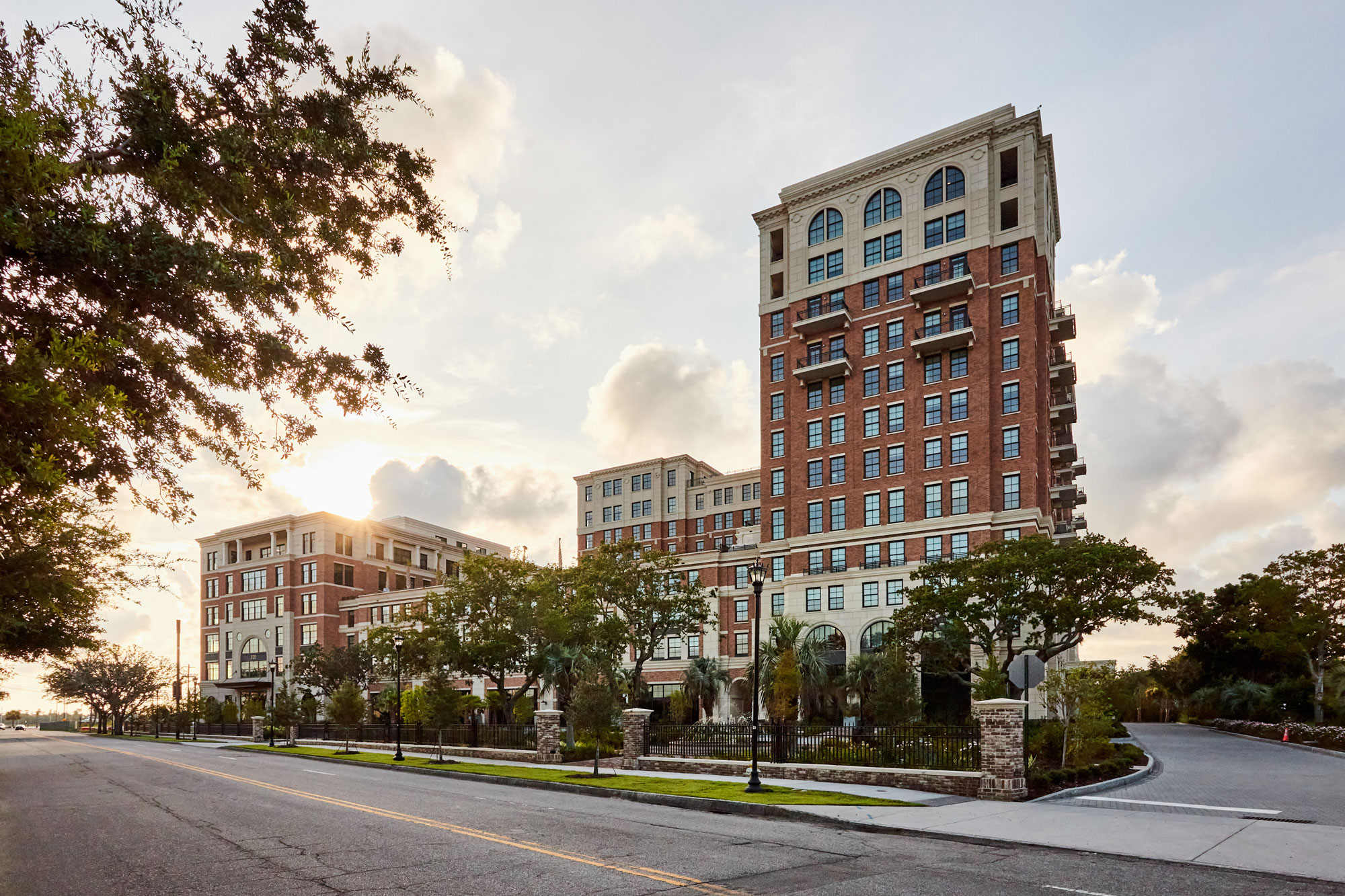 The Jasper in downtown Charleston – street view